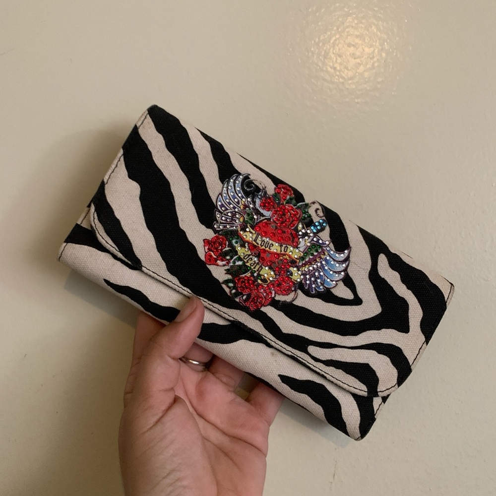 Love to Death🦓